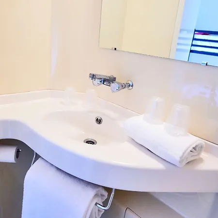 Premiere Classe Mezieres Szálloda