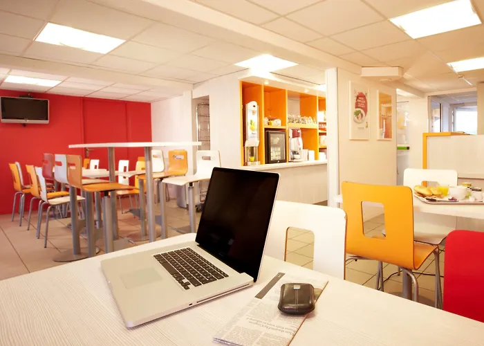 Premiere Classe Mezieres Hotel